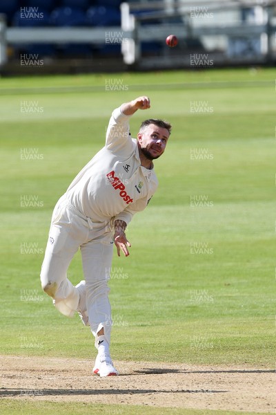 250925 - Glamorgan v Lancashire - Rothesay County Championship - Mason Crane of Glamorgan bowling