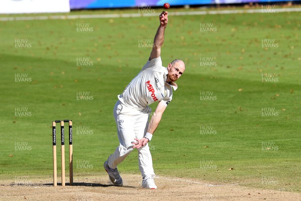 250925 - Glamorgan v Lancashire - Rothesay County Championship - James Harris of Glamorgan bowling