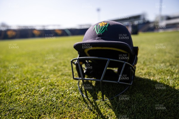 050425 - Glamorgan v Leicestershire - Rothesay County Championship Division 2 - A Glamorgan helmet on the field