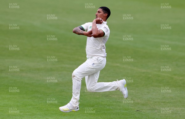 060522 - Glamorgan v Leicestershire - LV= County Championship - Division Two - Beuran Hendricks of Leicestershire bowling
