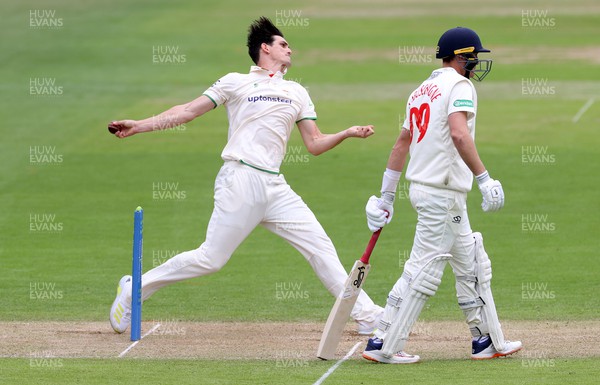 060522 - Glamorgan v Leicestershire - LV= County Championship - Division Two - Chris Wright of Leicestershire bowling