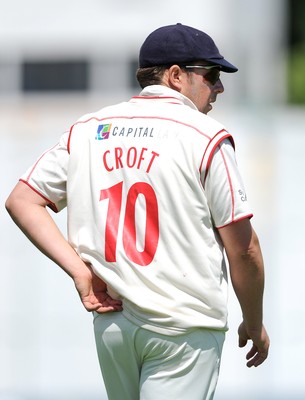 21.07.10 - Glamorgan v Leicestershire - LV County Championship Division 2 - Robert Croft of Glamorgan during a break in play. 