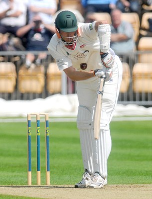 21.07.10. LV= County Championship Cricket, Division 2, Glamorgan v Leicestershire. Will Jefferson batting for Leicestershire.  