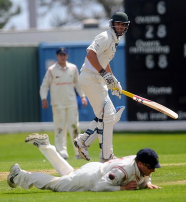 21.07.10. LV= County Championship Cricket, Division 2, Glamorgan v Leicestershire. Jacques du Toit batting for Leicestershire, gets the ball past Robert Croft. 