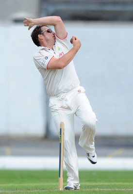 21.07.10 - Glamorgan v Leicestershire - LV County Championship Division 2 - Robert Croft of Glamorgan bowls. 