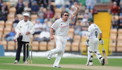 21.07.10 - Glamorgan v Leicestershire - LV County Championship Division 2 - Robert Croft of Glamorgan celebrates taking the wicket of Jacques du Toit of Leicestershire. 