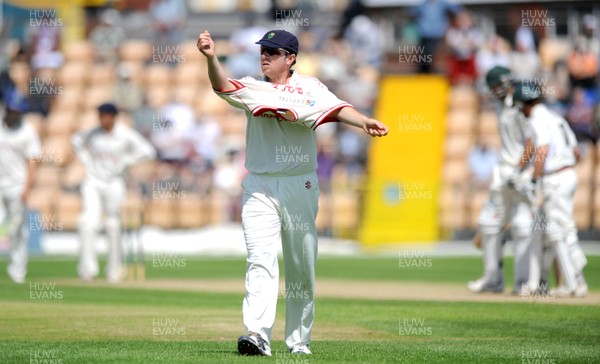 21.07.10 - Glamorgan v Leicestershire - LV County Championship Division 2 - Robert Croft of Glamorgan during a break in play. 