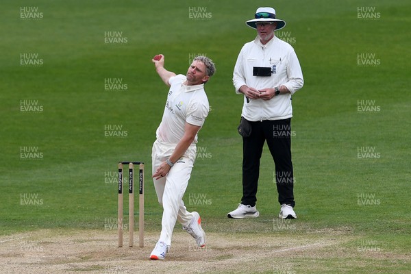260426 - Glamorgan v Leicestershire - Rothesay County Championship - Timm Van Der Gugten of Glamorgan bowling