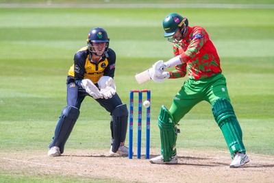 260825 - Glamorgan v Leicestershire - Metro Bank One Day Cup - Peter Hanscombe of Leicestershire CCC