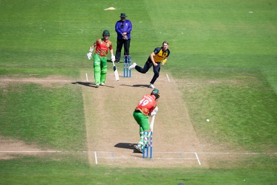 260825 - Glamorgan v Leicestershire - Metro Bank One Day Cup - 