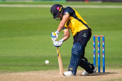 260825 - Glamorgan v Leicestershire - Metro Bank One Day Cup - 
