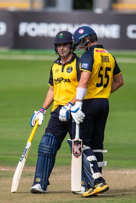 260825 - Glamorgan v Leicestershire - Metro Bank One Day Cup -  Kiran Carlson of Glamorgan CCC and Asa Tribe of Glamorgan CCC