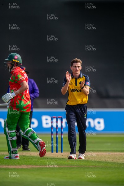 260825 - Glamorgan v Leicestershire - Metro Bank One Day Cup - Andy Gorvin of Glamorgan CCC celebrates the wicket of Sol Budinger of Leicestershire CCC