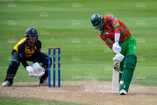260825 - Glamorgan v Leicestershire - Metro Bank One Day Cup - Peter Hanscombe of Leicestershire CCC
