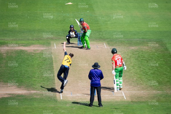 260825 - Glamorgan v Leicestershire - Metro Bank One Day Cup - 