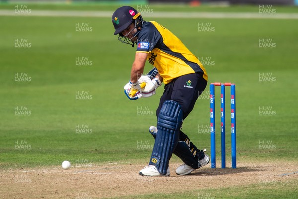 260825 - Glamorgan v Leicestershire - Metro Bank One Day Cup - 