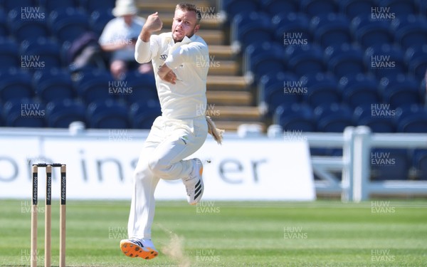 270426 - Glamorgan v Leicestershire, Rothesay County Championship Division 1 - Mason Crane of Glamorgan bowls