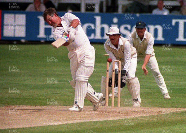 030793 - Glamorgan v Middlesex - Britannic Assurance County Championship - Mike Gatting of Middlesex is bowled out by Roland Lefebvre