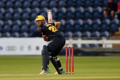 120724 - Glamorgan v Middlesex - T20, Vitality Blast - Will Smale of Glamorgan batting