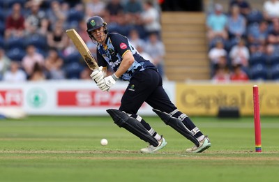 180725 - Glamorgan v Middlesex - Vitality T20 Blast - Ben Kellaway of Glamorgan batting
