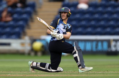 180725 - Glamorgan v Middlesex - Vitality T20 Blast - Ben Kellaway of Glamorgan batting