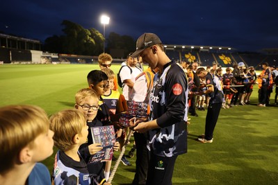 180725 - Glamorgan v Middlesex - Vitality T20 Blast - Ben Kellaway of Glamorgan signs autographs