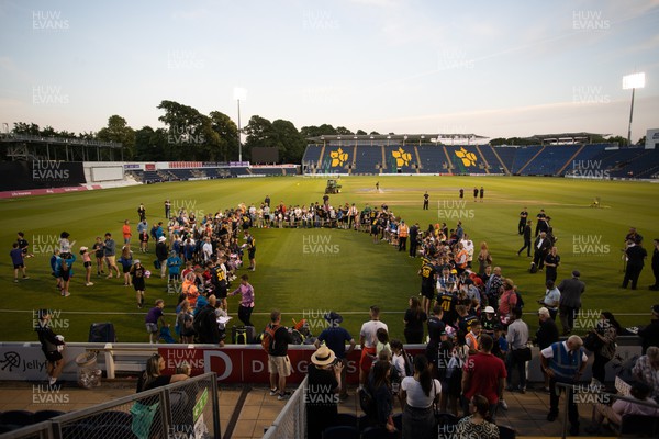 210622 - Glamorgan v Middlesex Sharks - Vitality T20 Blast - Players sign autographs after the game
