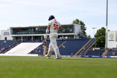 230525 - Glamorgan v Middlesex - Rothesay County Championship, Division Two - Asa Tribe of Glamorgan 