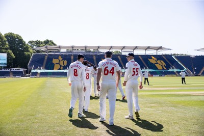 160525 - Glamorgan v Northamptonshire - Rothesay County Championship, Division Two - Glamorgan walk onto the field