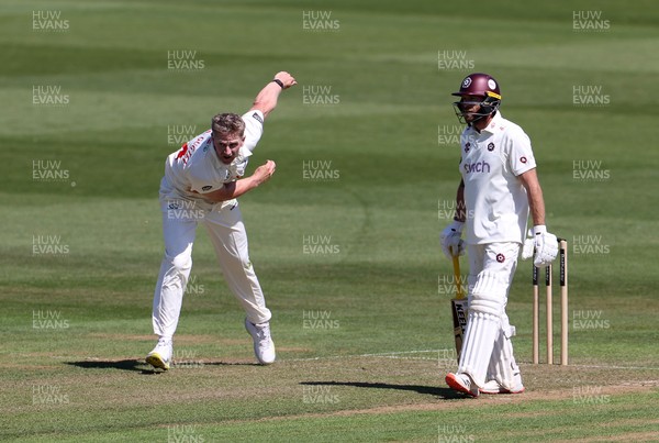 160525 - Glamorgan v Northamptonshire - Rothesay County Championship, Division Two - Timm Van Der Gugten of Glamorgan bowling