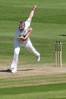 180525 - Glamorgan v Northamptonshire - Rothesay County Championship - Timm Van Der Gugten of Glamorgan bowling