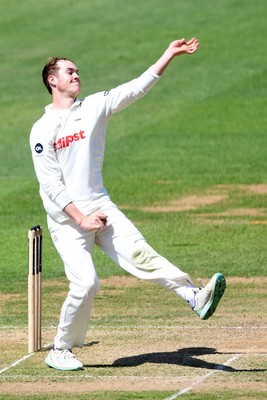 180525 - Glamorgan v Northamptonshire - Rothesay County Championship - Ben Kellaway of Glamorgan bowling