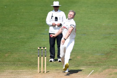 180525 - Glamorgan v Northamptonshire - Rothesay County Championship - Timm Van Der Gugten of Glamorgan bowling