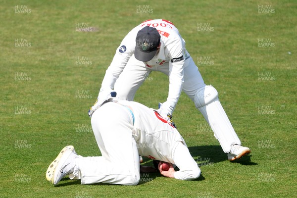 180525 - Glamorgan v Northamptonshire - Rothesay County Championship - Sam Northeast catches the ball to dismiss Saif Zaib of Northamptonshire