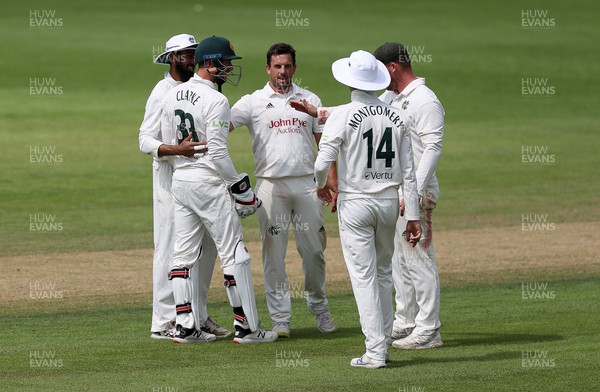 130722 - Glamorgan v Nottinghamshire - LV= County Championship Division Two - Steven Mullaney celebrates with team mates after Kiran Carlson of Glamorgan was caught by Joe Clarke
