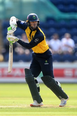 170825 - Glamorgan v Nottinghamshire - Metro Bank One Day Cup - Eddie Byrom of Glamorgan batting