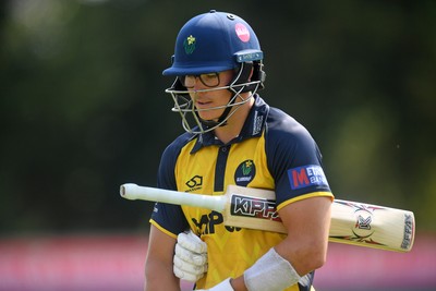 170825 - Glamorgan v Nottinghamshire - Metro Bank One Day Cup - Asa Tribe of Glamorgan