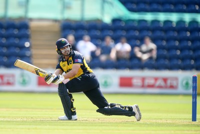 170825 - Glamorgan v Nottinghamshire - Metro Bank One Day Cup - Kiran Carlson of Glamorgan batting