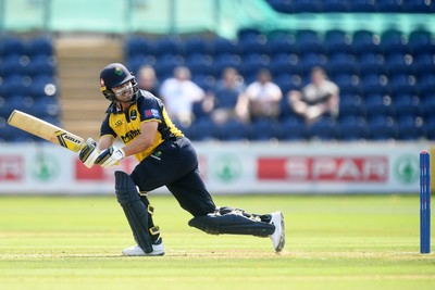 170825 - Glamorgan v Nottinghamshire - Metro Bank One Day Cup - Kiran Carlson of Glamorgan batting