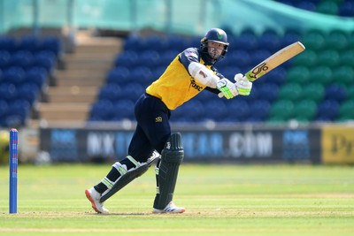 170825 - Glamorgan v Nottinghamshire - Metro Bank One Day Cup - Eddie Byrom of Glamorgan hits 50