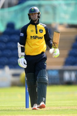 170825 - Glamorgan v Nottinghamshire - Metro Bank One Day Cup - Eddie Byrom of Glamorgan hits 50