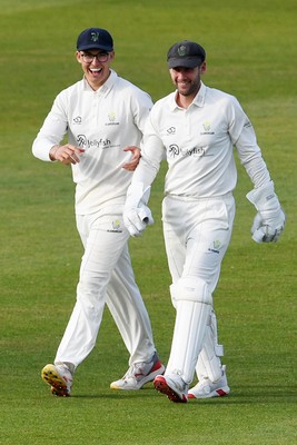 080526 - Glamorgan v Somerset - Rothesay County Championship -  Chris Cooke of Glamorgan celebrates with Asa Tribe after he catches the last ball of the day to dismiss Migael Pretorius of Somerset