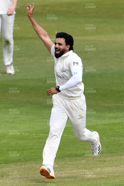 080526 - Glamorgan v Somerset - Rothesay County Championship -  Zain Ul Hassan of Glamorgan bowling