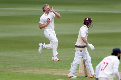 100526 - Glamorgan v Somerset - Rothesay County Championship, Division One - Timm Van Der Gugten of Glamorgan bowling