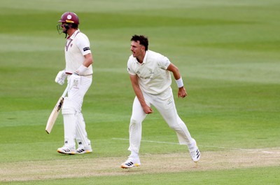 100526 - Glamorgan v Somerset - Rothesay County Championship, Division One - Ryan Hadley of Glamorgan bowling