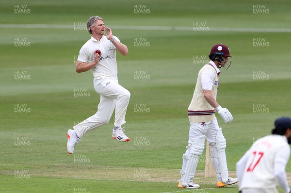 100526 - Glamorgan v Somerset - Rothesay County Championship, Division One - Timm Van Der Gugten of Glamorgan bowling