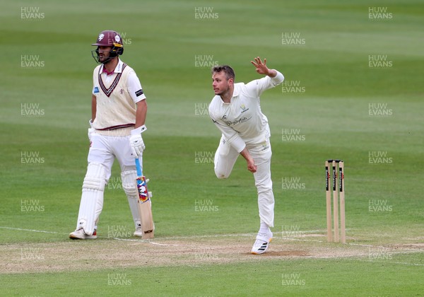 100526 - Glamorgan v Somerset - Rothesay County Championship, Division One - Mason Crane of Glamorgan bowling
