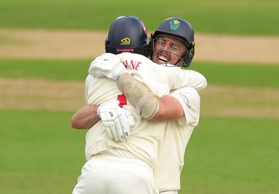 110526 - Glamorgan v Somerset, Rothesay County Championship Division 1, Day 4 of 4 - Mason Crane of Glamorgan and Ryan Hadley of Glamorgan celebrate as they secure the runs to beat Somerset