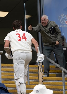 110526 - Glamorgan v Somerset, Rothesay County Championship Division 1, Day 4 of 4 - Ryan Hadley of Glamorgan is congratulated by fans as he leaves the field having hit 50 run and the final runs that won Glamorgan the match
