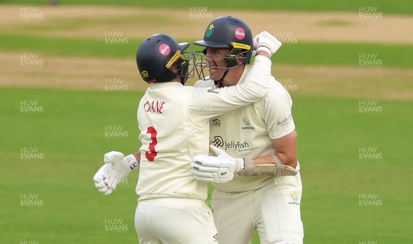 110526 - Glamorgan v Somerset, Rothesay County Championship Division 1, Day 4 of 4 - Mason Crane of Glamorgan and Ryan Hadley of Glamorgan celebrate as they secure the runs to beat Somerset